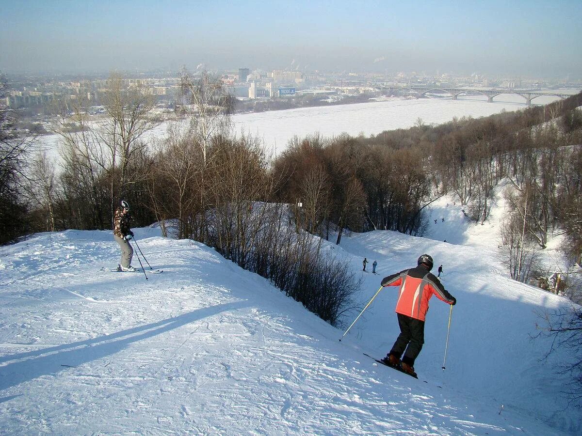 Парк Швейцария Нижний Новгород зимой. Парк Швейцария Нижний Новгород горки. Высота горы Аджигардак Аша. Нижний Новгород парк Швейцария парк Швейцария. Горнолыжные курорты новгород