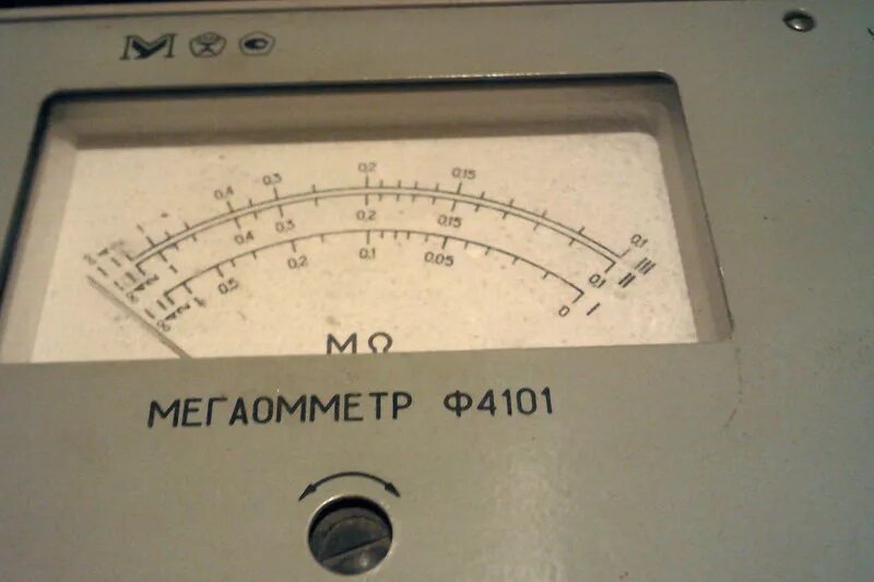 ф4101-м1. мегаомметр ф4101. ф4101 мегаомметр шкала. ф4101-м1 микроомметр.