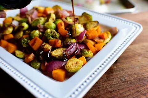 Запечь овощи в духовке для салата