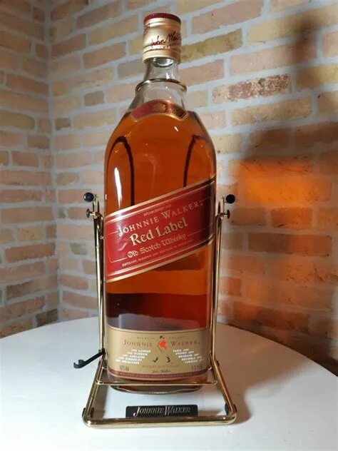 5 литра. Red label качели 4. Виски red label 3 литра. Джек дэниэлс качели. Chivas regal большая бутылка.