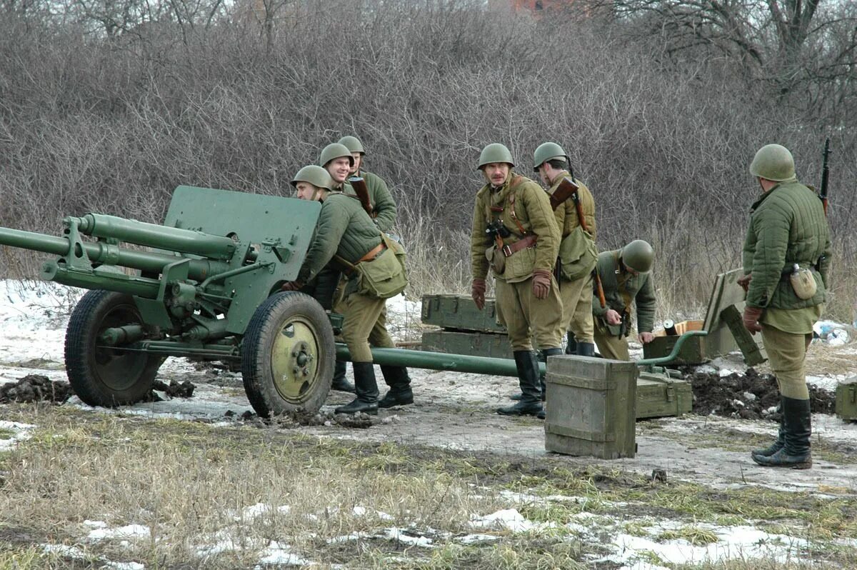 бородинское сражение 1812 артиллеристы. воин артиллерии. солдат артиллерист. артиллерия ссср второй мировой. M777a2.