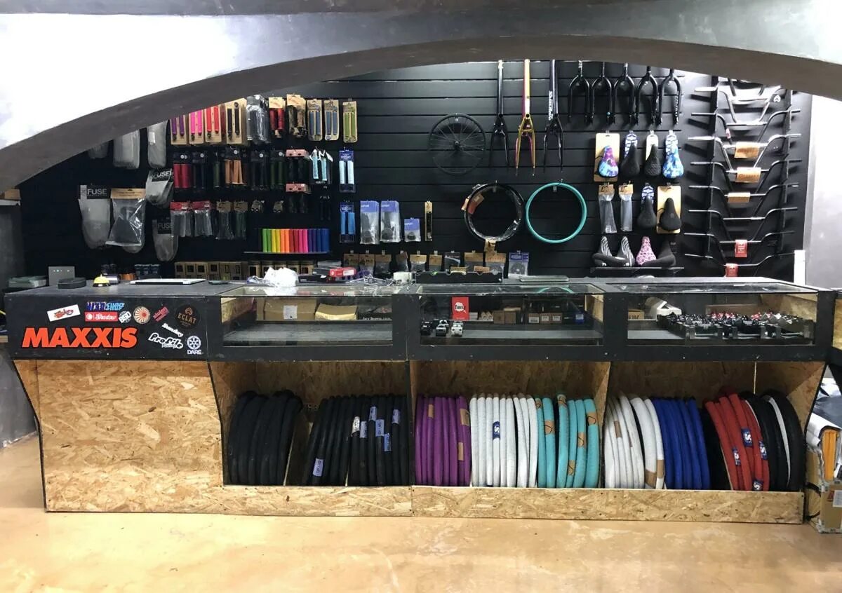 4130 shop. 4130 BMX shop СПБ. Магазин 4130sop. 4130 BMX shop наклейка. BMX магазин СПБ.