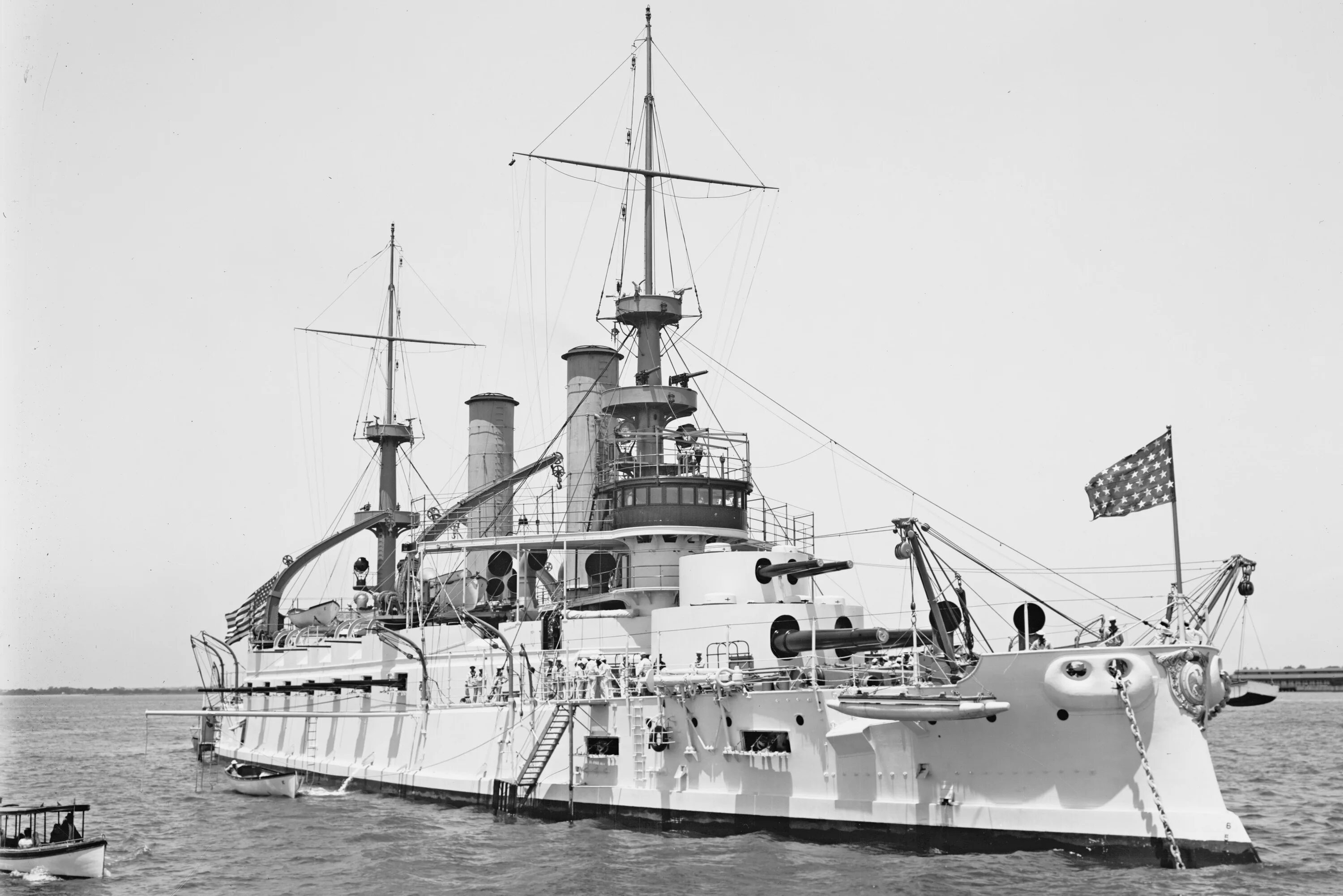 Броненосец Мэн 1898. Броненосец USS Connecticut. Линкор «Кентукки» (BB-66). Линкор Кирсардж.