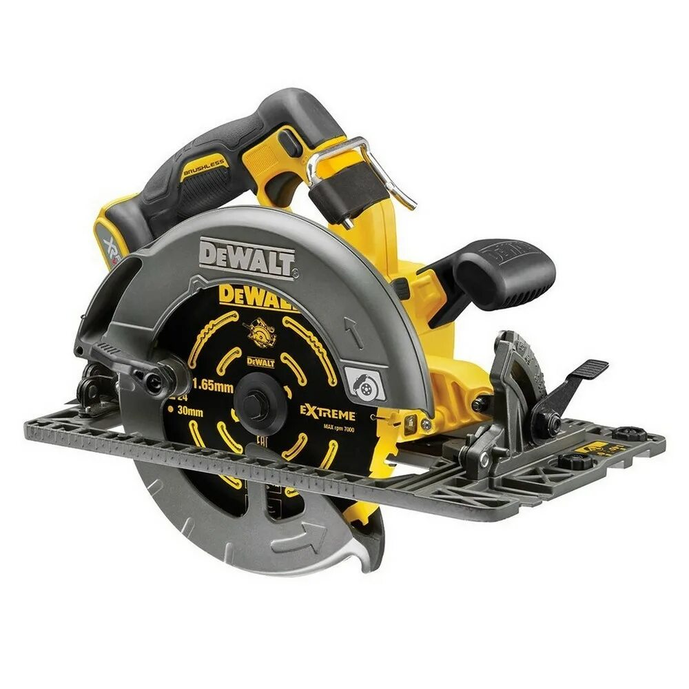 Пила dewalt отзывы. DEWALT циркулярка 575. DEWALT 54v инструмент. DEWALT scilsaw 54v. Циркулярная пила DEWALT DCS 578 цены.