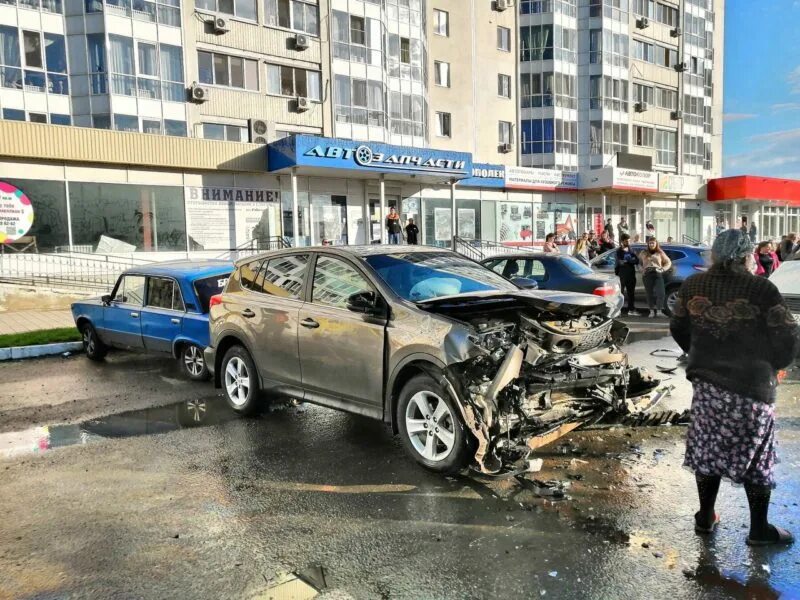 Что случилось сегодня в энгельсе утром. ДТП В Энгельсе за последние сутки 2022.