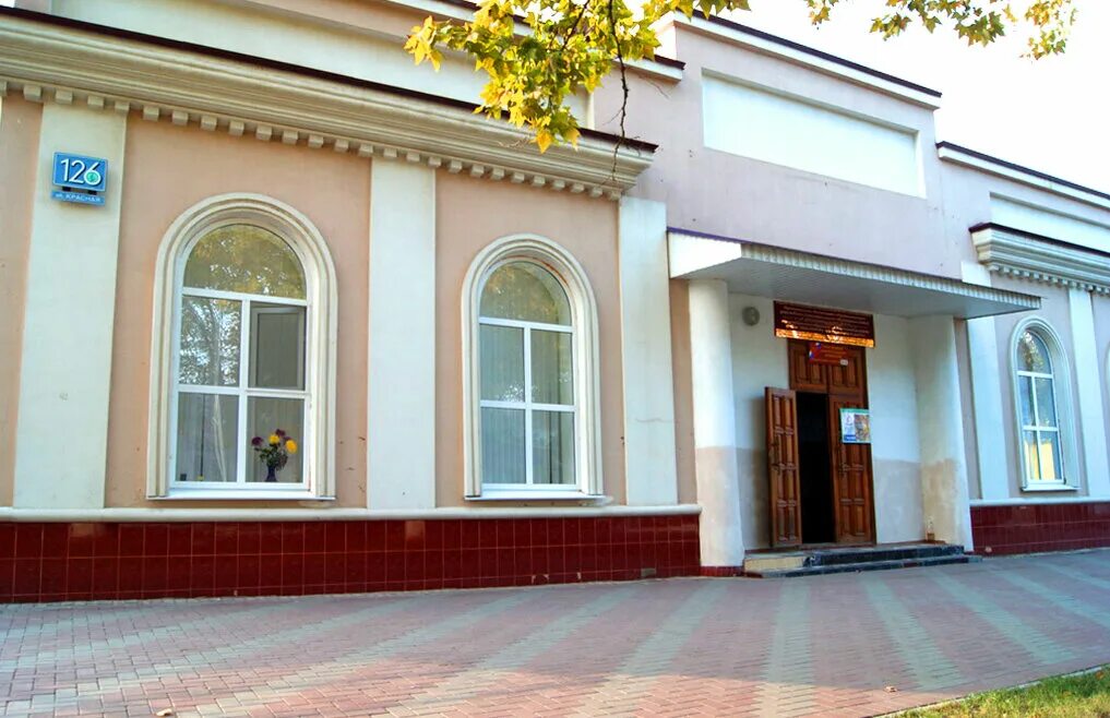 школа 17 кореновск. кореновский район школа номер 17. школа 19 кореновск новая школа. школа 18 г кореновск. город кореновск 20 школа.