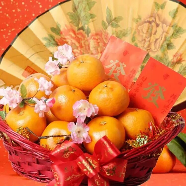 Апельсины ритуал. Мандарины новый год. Китайский новый год мандарины. Апельсины по фен шуй. Мандарин Китай.