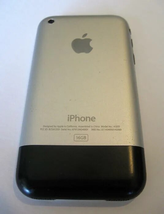 Iphone 1 2007. Самый первый айфон iphone 2g. Iphone a1203. Iphone 1 2006. Какой был 1 айфон