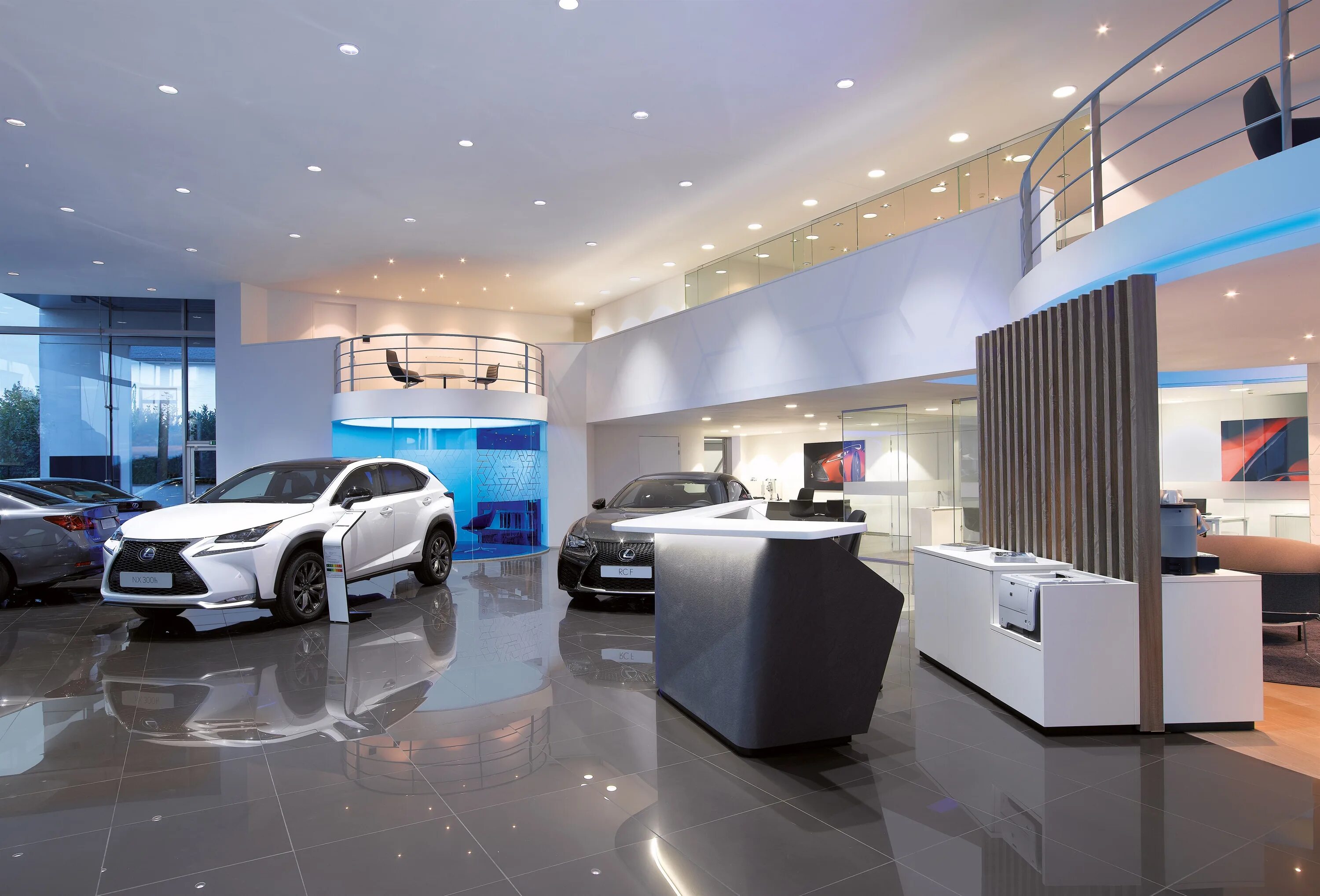 Lexus Showroom. Lexus шоурум. Lexus Showroom Interior. Интерьер автосалона.