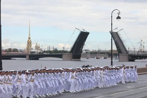 Во сколько будет парад в петербурге