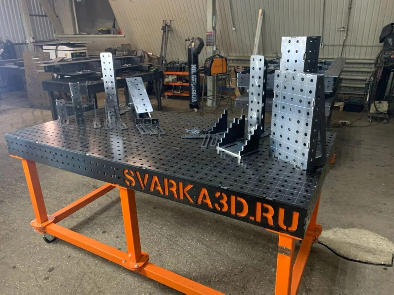 Сварка д. Кондуктор для сварки 3д металлоконструкций. Сварочные столы welding table. Сварочный стол 3d-weld profi d16. Сварка д.