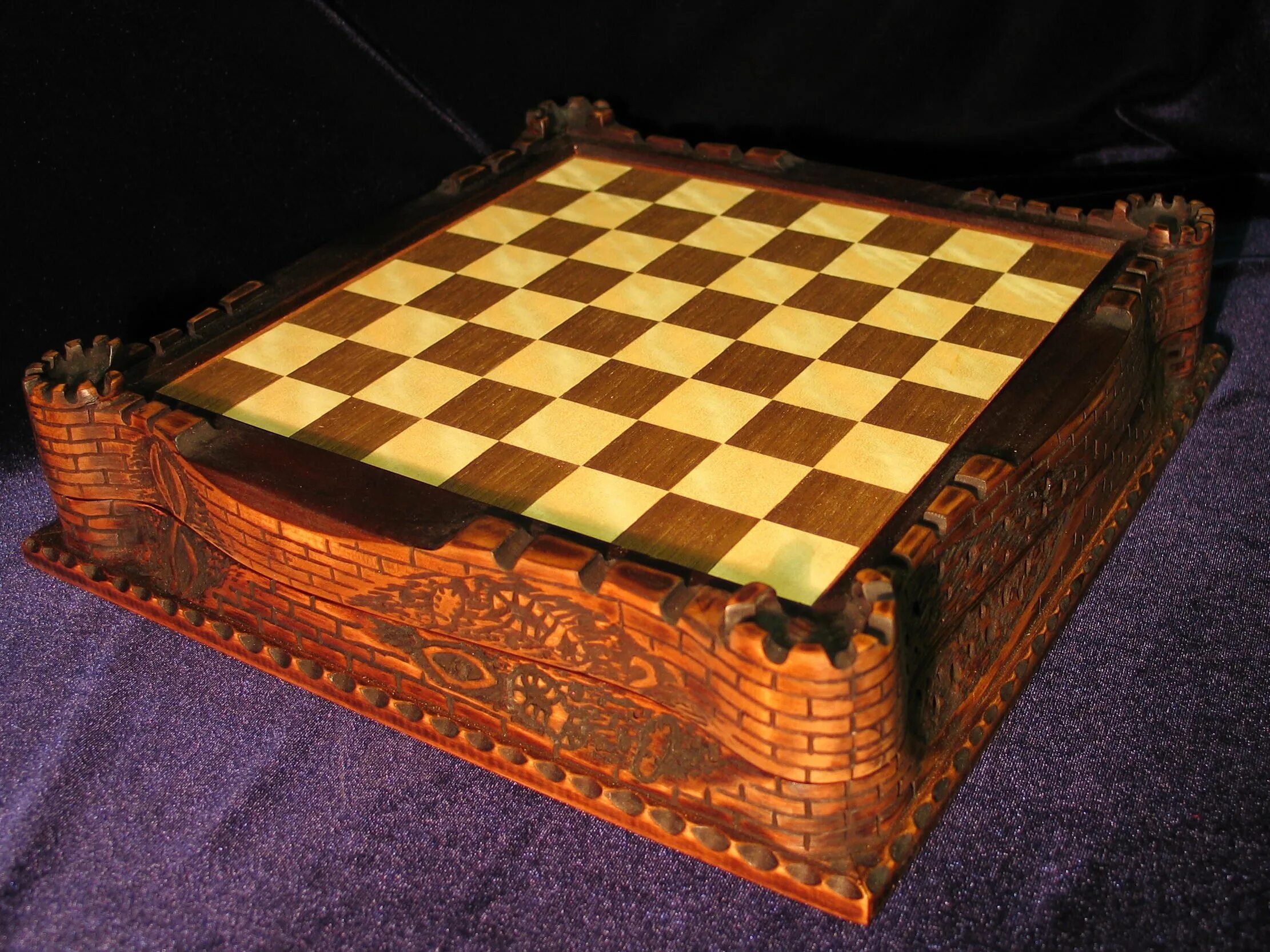 Создание шахматной доски. Шахматы Кадун ретро. Шахматы дорожные Кадун. Шахматная доска. Шахматная доска из дерева.