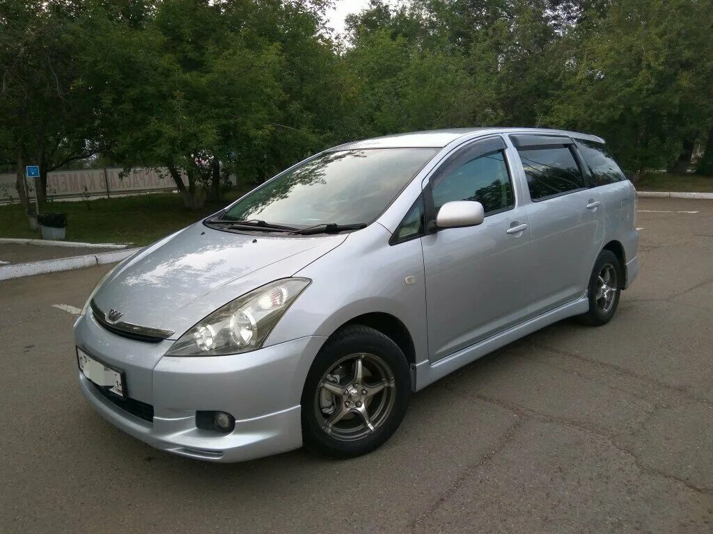 Тойота виш 2009г. Wish красноярск. Тойота виш 2009 салон. Тойота виш 2009. Wish красноярск.
