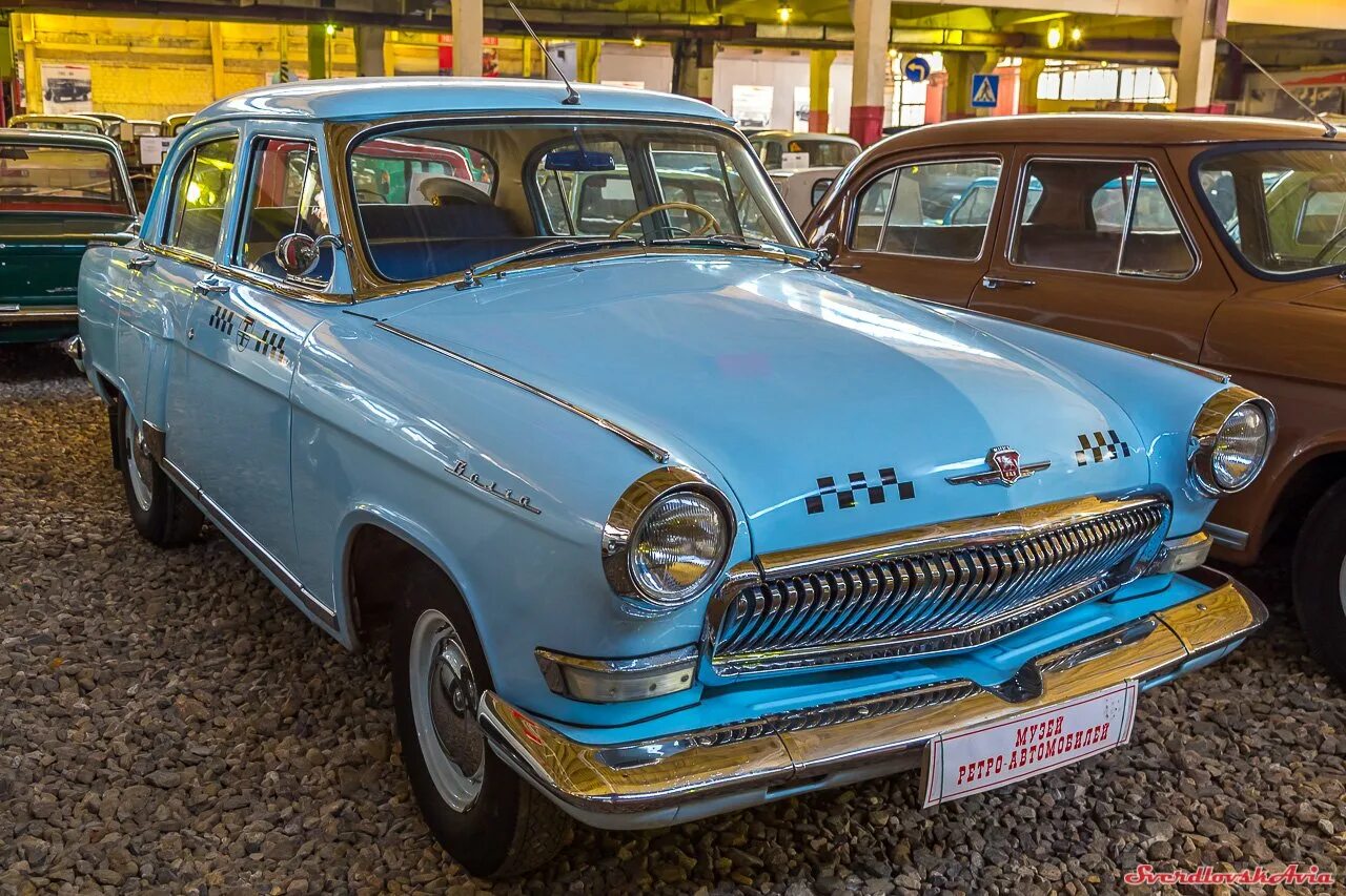 Soviet car. Машины СССР. Старинные советские автомобили. Раритетные советские машины. Раритет авто СССР.