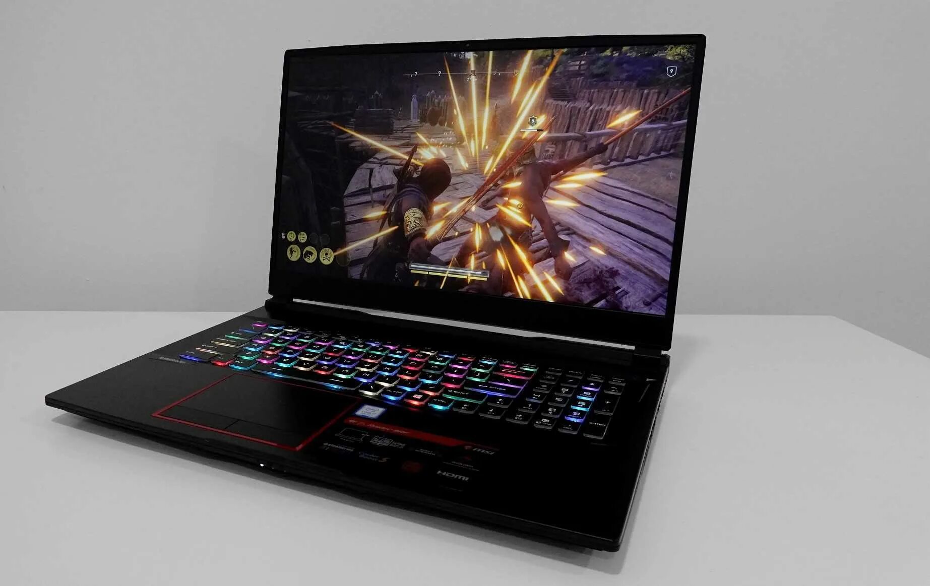 Ноутбук 512 гб оперативной памяти. MSI ge75. Игровой ноутбук MSI Raider ge77hx. MSI ge 77 HX. MSI 8750h i7 rtx2060.