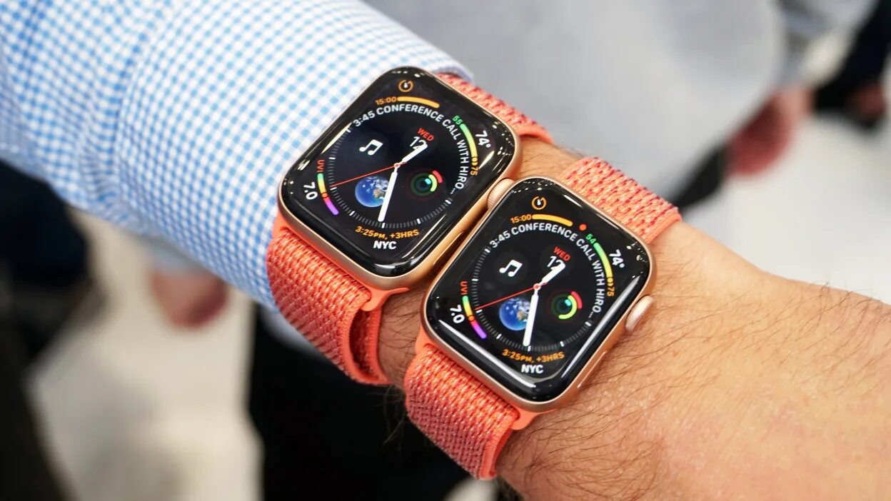 Часы Эппл вотч 4. Apple watch se 40mm vs 44mm. Apple watch 44mm. Часы Apple watch se 40mm. Чем отличаются часы apple watch