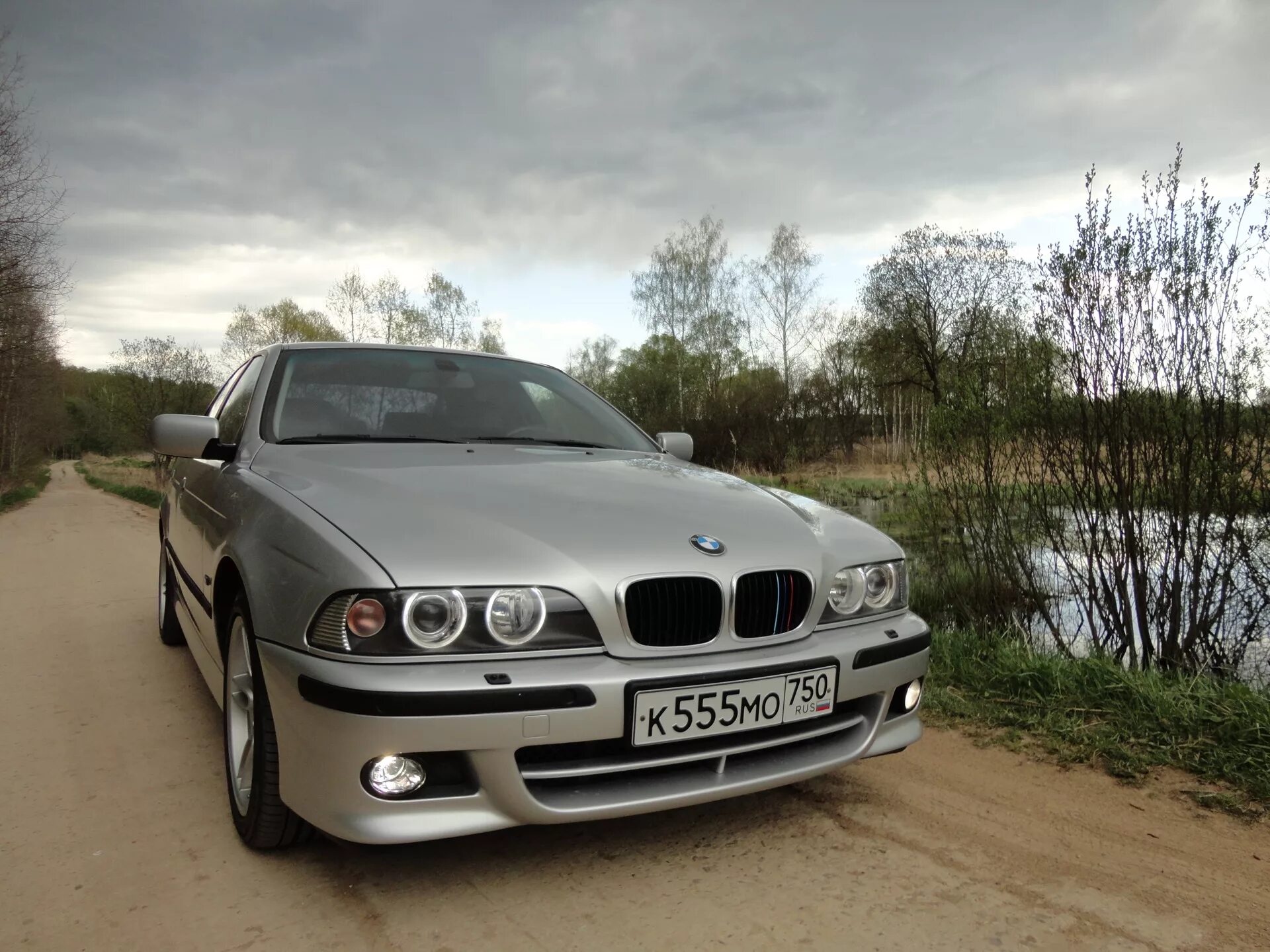 Bmw 520 2003 года. Бмв 520i 2003. Bmw 520 2003. Бмв 520 2003. Бмв 520 2003.