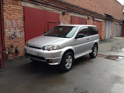 Hr v 2004