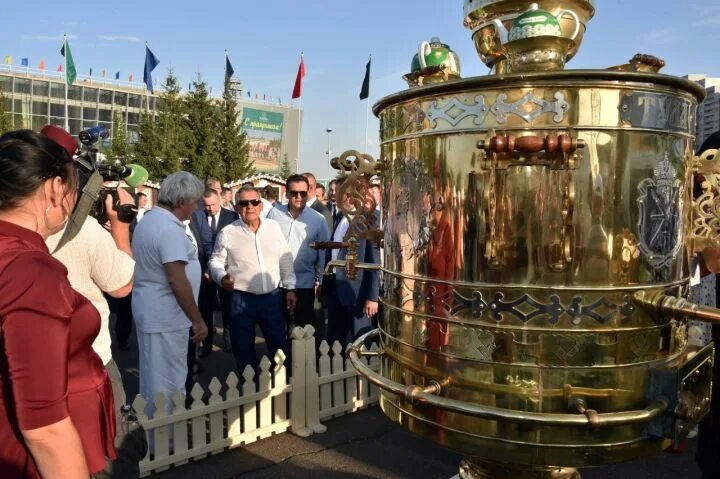 Какие праздники казани