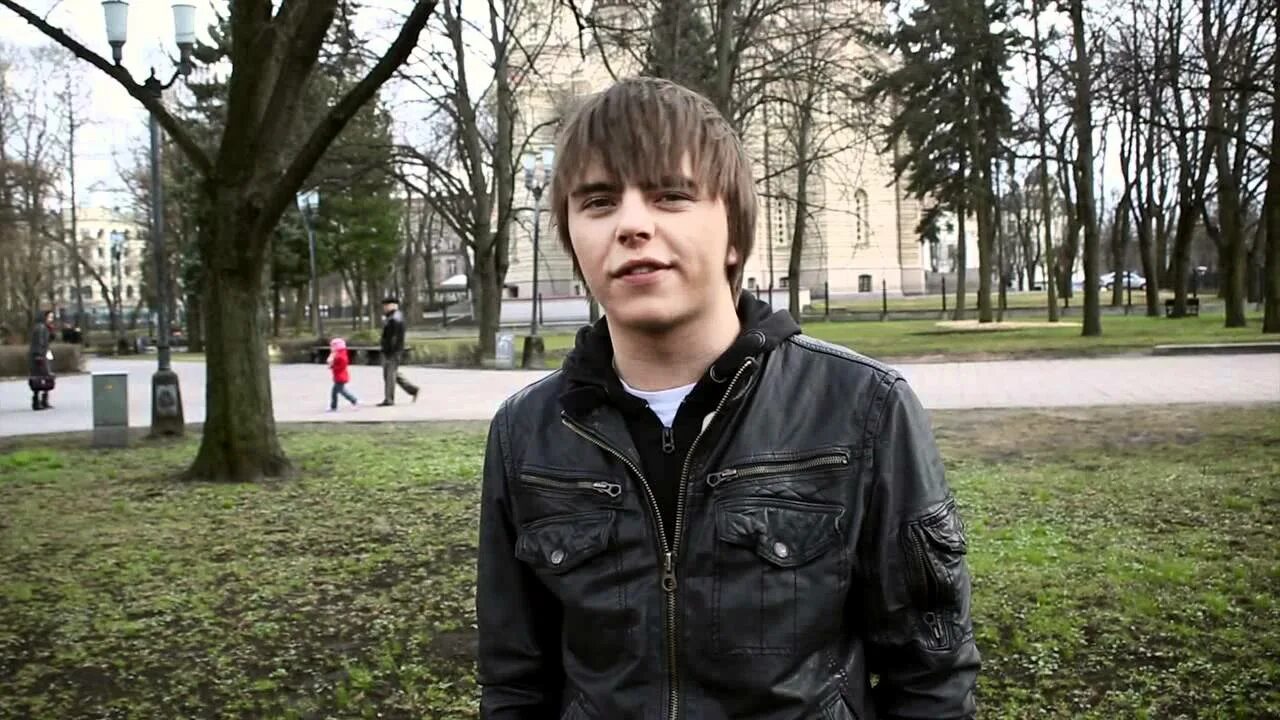 Johnyboy 2021. Джонибой сейчас 2022. Слушать песни джонибоя. Слушать песни джонибоя. Оксимирон джонибой батл.