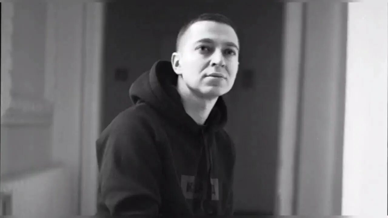 Оксимирон на митинге навального. Агент текст. Oxxxymiron. Агент оксимирон. Оксимирон иноагент.