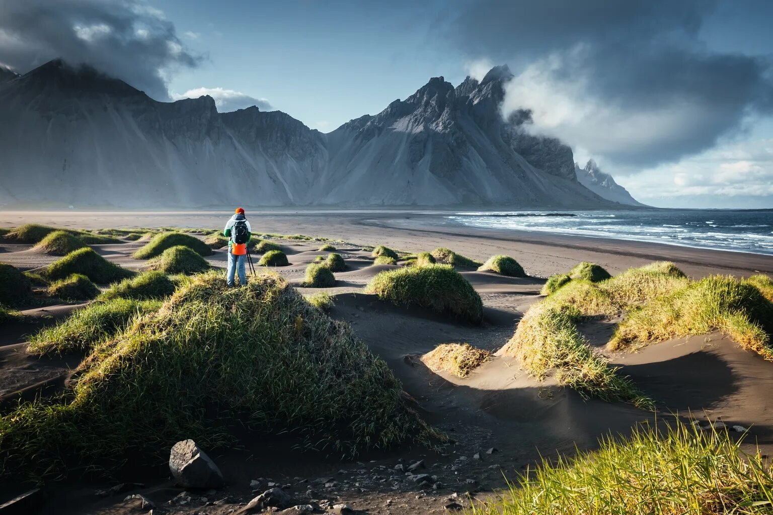 Unique view. Гора Вестрахорн Исландия. Stokksnes Beach Исландия. Самые красивые горы. Мусталахти – черный залив или черная бухта..