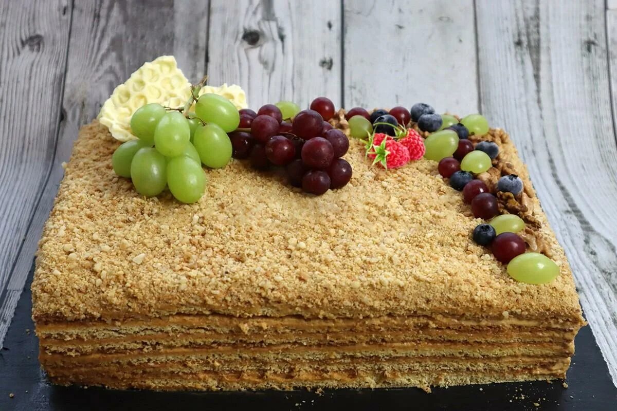 Торт дешевый. Самый дешевый торт. Самый дешевый торт. Эрл грей в торте. Недорогие тортики.