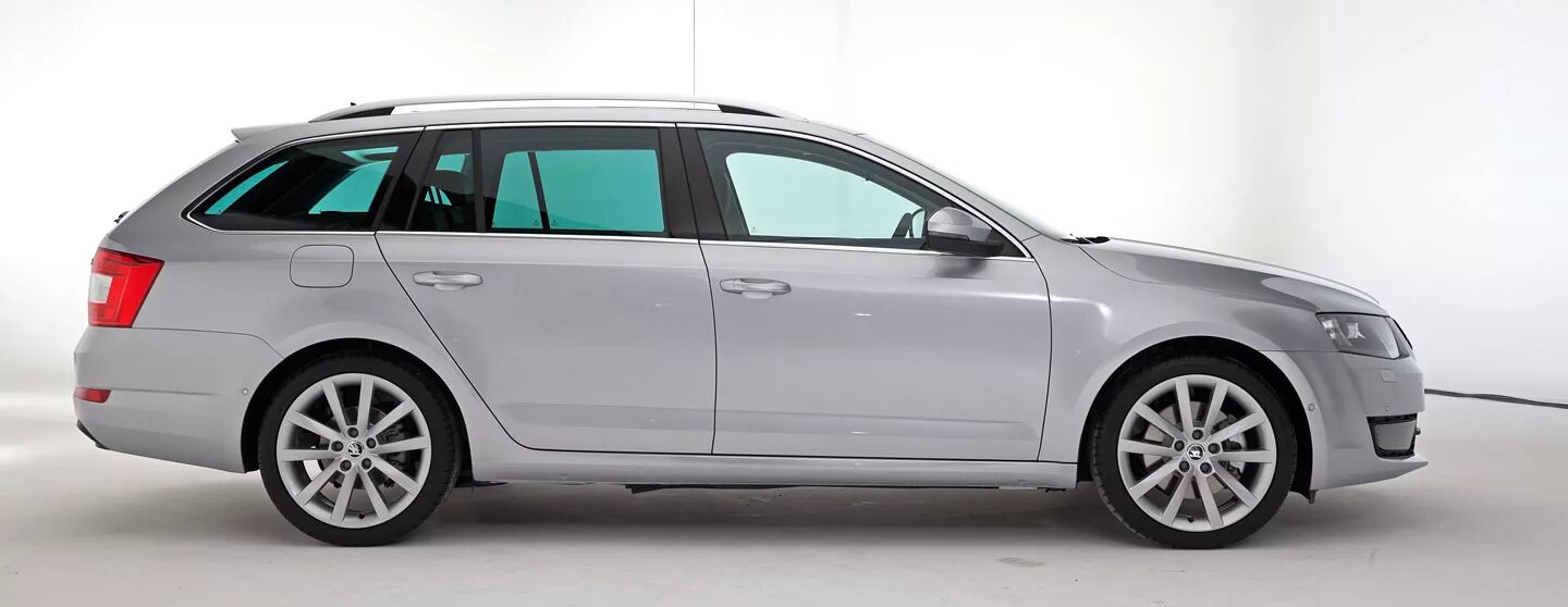 Skoda Octavia 2023 универсал. Skoda Octavia Combi универсал a5. Skoda octavia a7 beamng drive