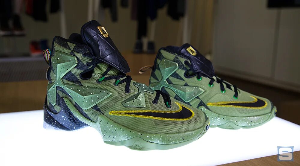 Nike LEBRON James 13. Nike LEBRON 13 grateful. Nike KD зеленые all Star. Найк Леброн 13 модель 2022. Найк 13