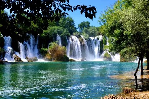 Водопады летом
