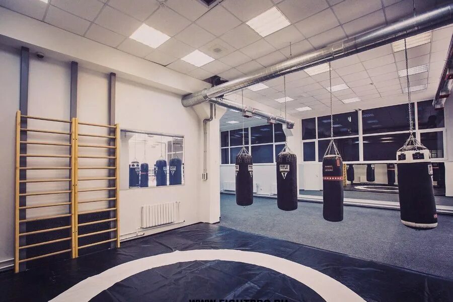 Файт про. Клуб единоборств москва fightpro. fightpro в спб. оснащение центра единоборств. файт.