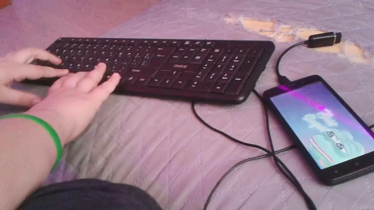 Как подключить клавиатуру к планшету umiio. Подключить клавиатуру и мышь к телефону. подключить клавиатуру к телефону. клавиатура и мышь через юсб. планшет клавиатура через usb.