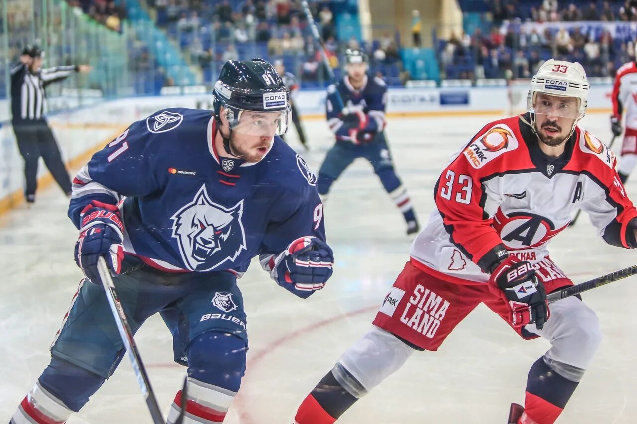 Драка нефтехимик. Драка нефтехимик. Ак барс драка. Гарипов альмир нефтехимик 2007. Ак барс драка.