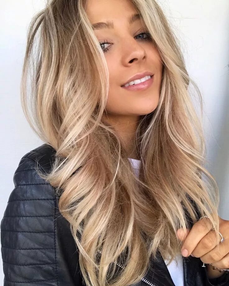 Ash blonde. Мелирование балаяж. Балаяж пшеничный блонд. Для волос балаяж блонд. Мелирование балаяж блонд.