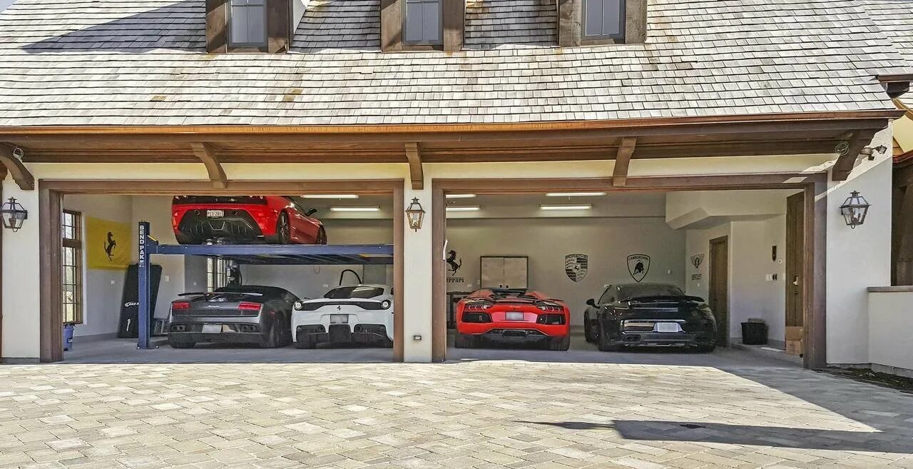 Ultimate Garage Man Cave Garages of Texas Garage loft, Man cave garage, Garage d