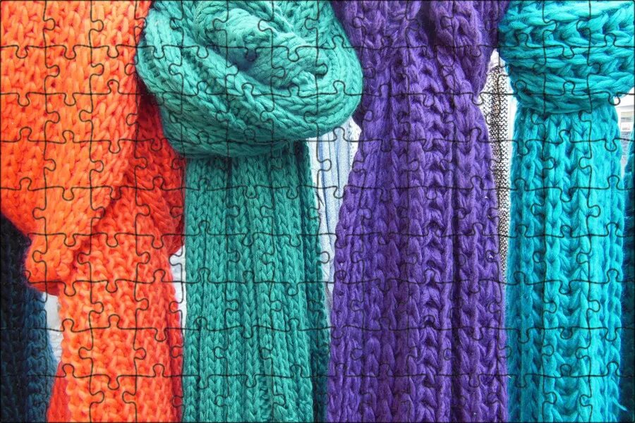 Цветные шарфы однотонные. Шелковый платок однотонный. Вязаные шарфы. Яркий вязаный шарф. Шарф красный.