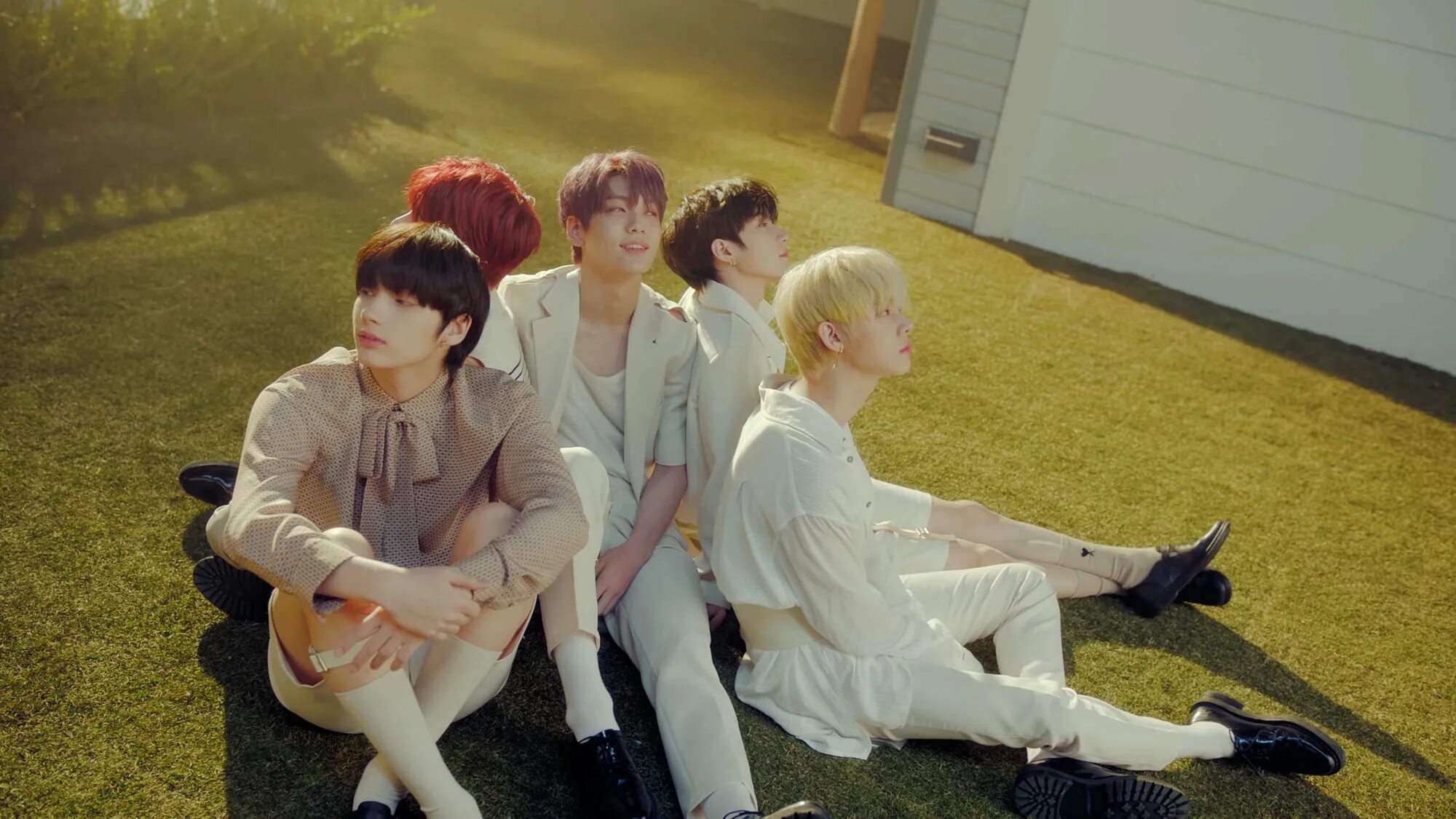 Can t you see me txt. Ёнджун тхт. txt kpop. кан тэхён txt. txt группа тэхен puma.
