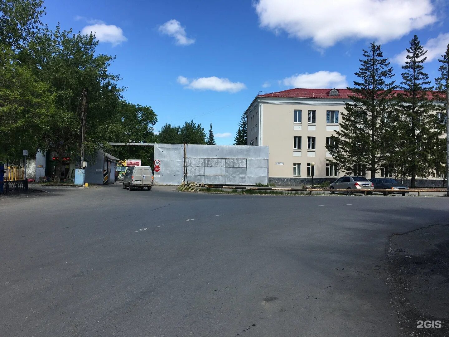 Улица республики 72. Республики 205 тюмень. республики 205 стр 3. мотосила тюмень. ул республики 205 строение 3.