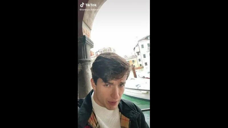 Khaby lame. итальянцы тик ток. Ricardo lorenzo. пёсни из тик тока. лоренцо блоггер.