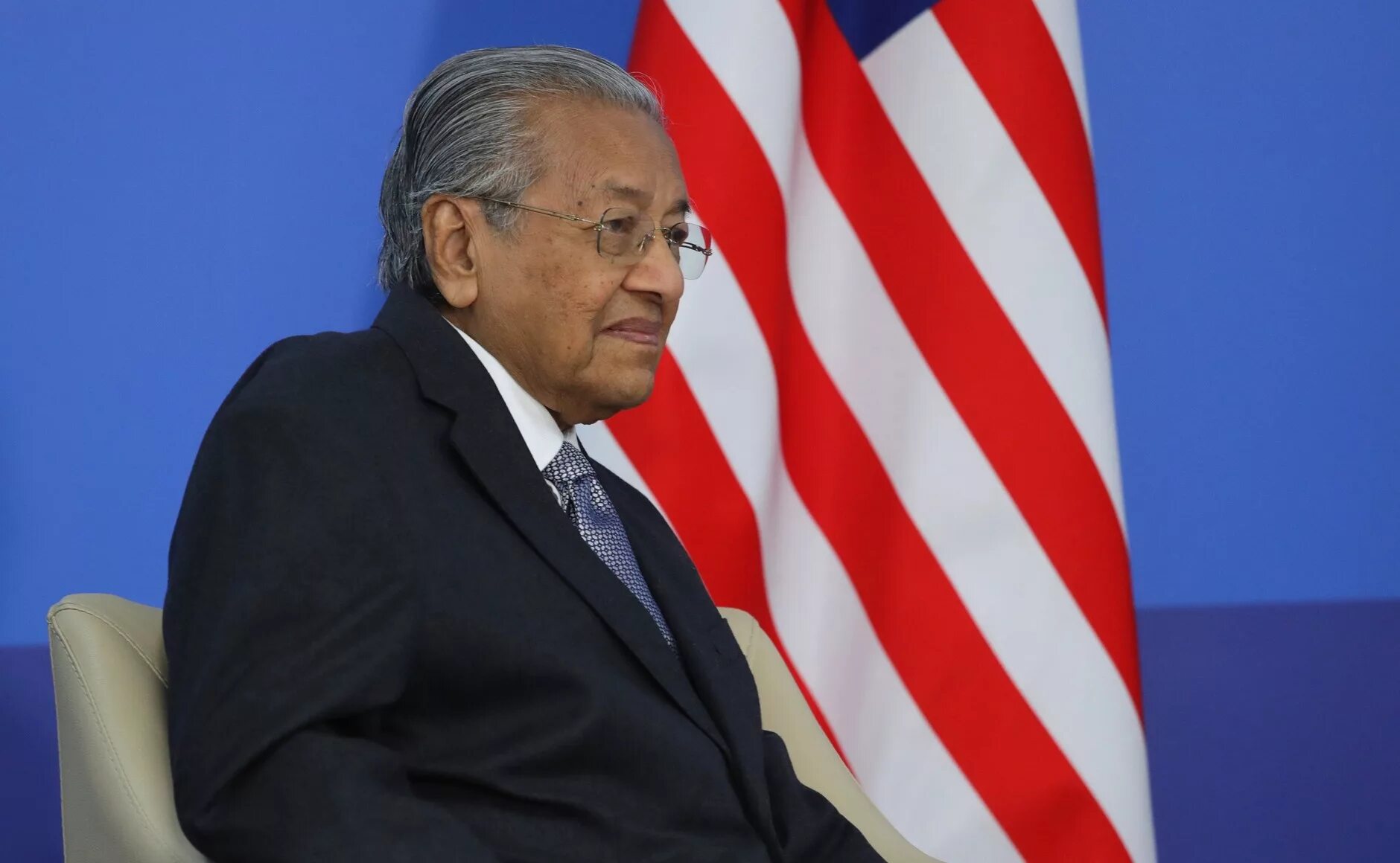 Министр малайзии. Премьер-министр Малайзии Махатхир Мохамад. Глава правительства Малайзии.