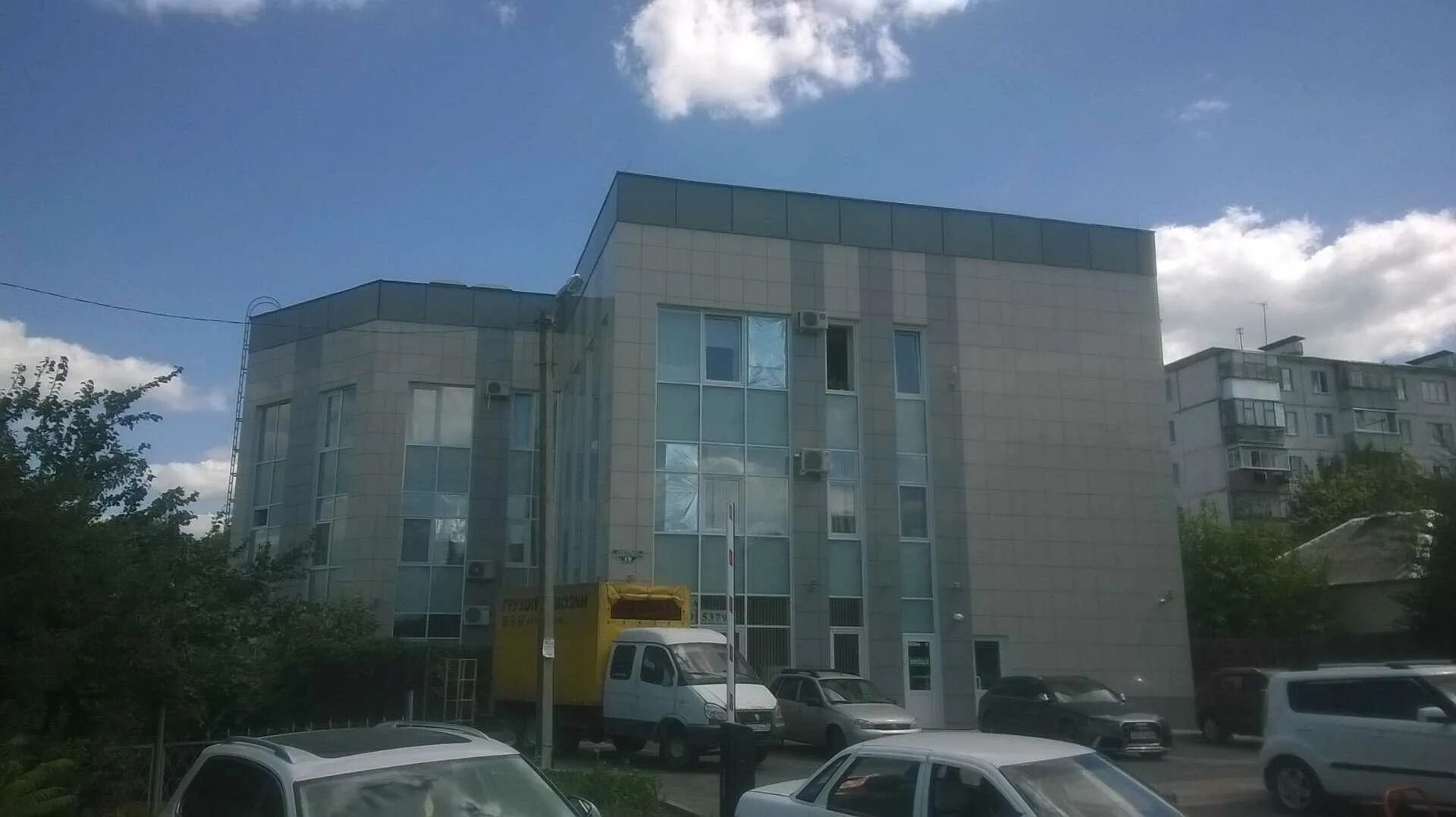Улица генерала белгород. Переулок генерала апанасенко 19 белгород. переулок генерала апанасенко в белгороде. генерала апанасенко 19 белгород. переулок апанасенко 15 белгород белгород.