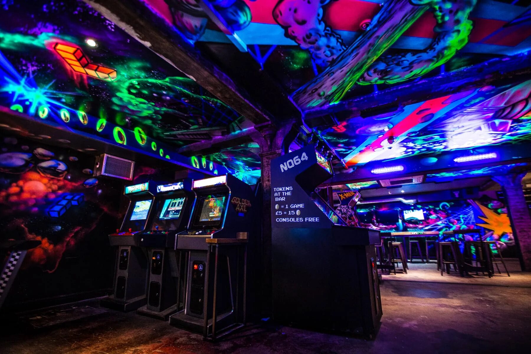 Game 5 bar. Гейм бар. game клуб bar. бар в гейм клуб. игра про бар.