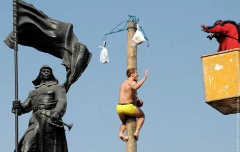 Вешали на столбах