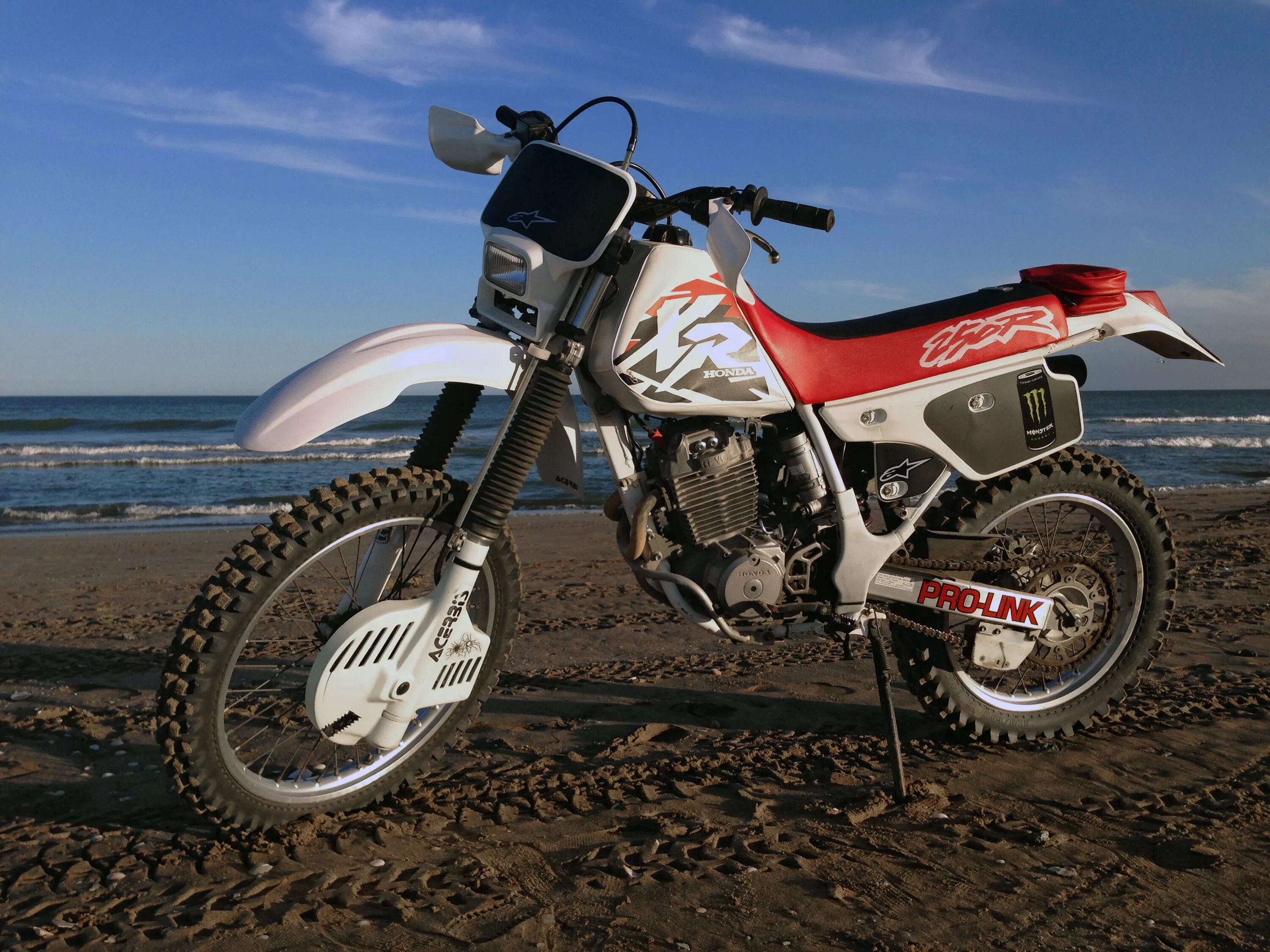 Хонда хр. Honda XR 250. Honda xr250r Baja. Honda XR 250 Baja. Honda XR 250 эндуро.