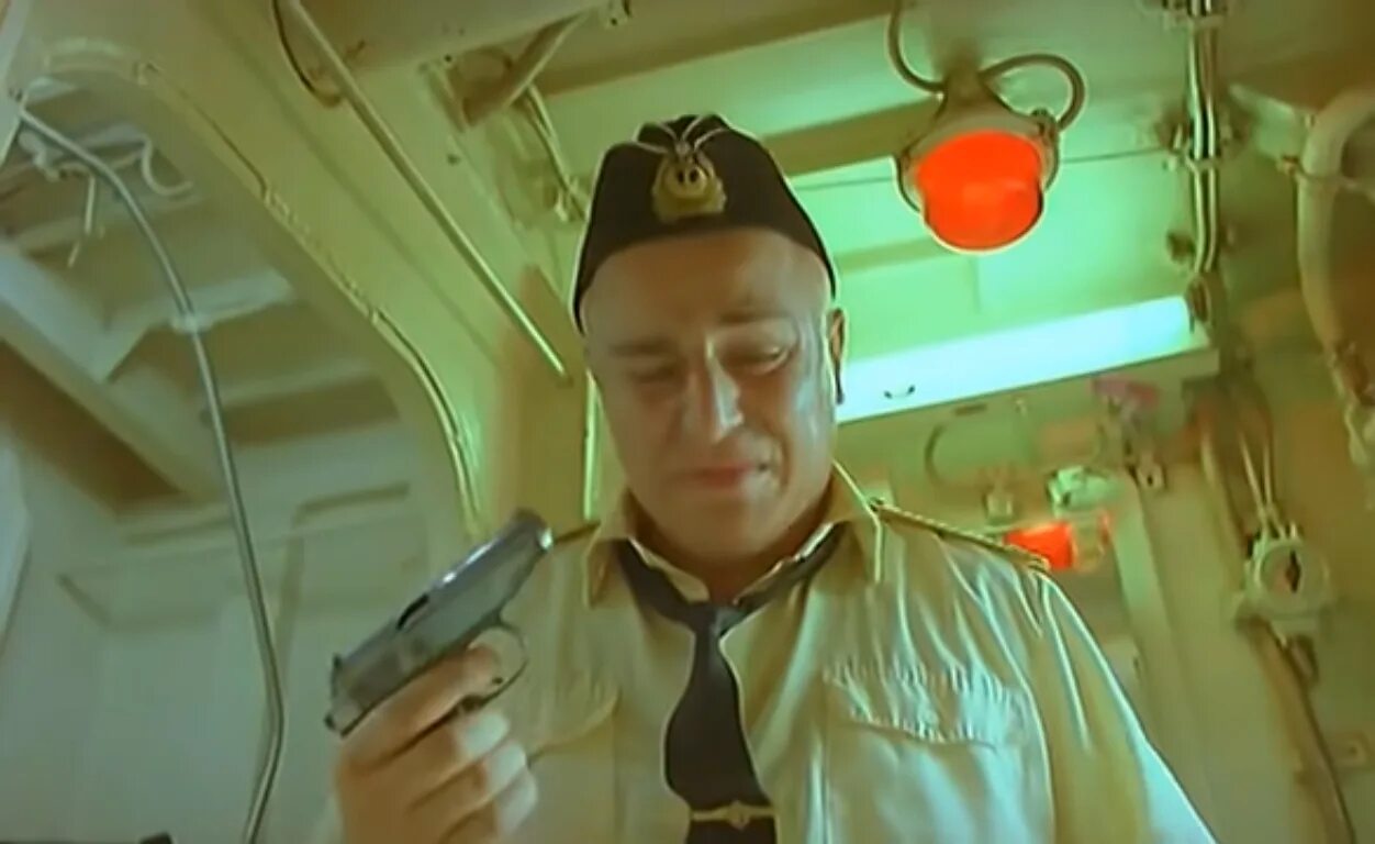 Особенности национальной подводной рыбалки. Особенности национальной рыбалки капитан. особенности национальной рыбалки капитан подводной лодки. актер капитан подводной лодки. мазуты береговые под солидолом.