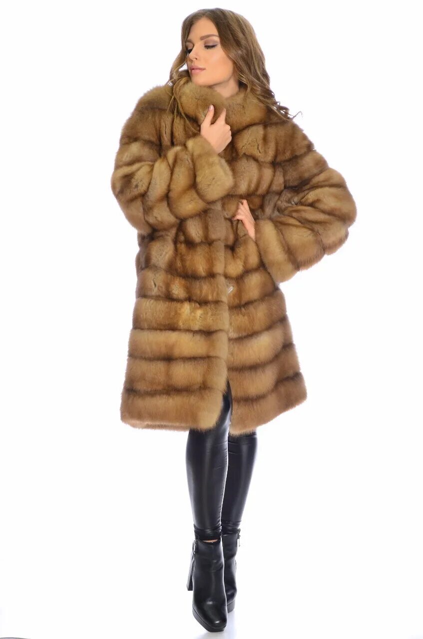 шуба из куницы снежная королева. шуба из куницы снежная королева. соболиная шуба снежная королева. куница шуба 2022. шуба куница снежная королева.