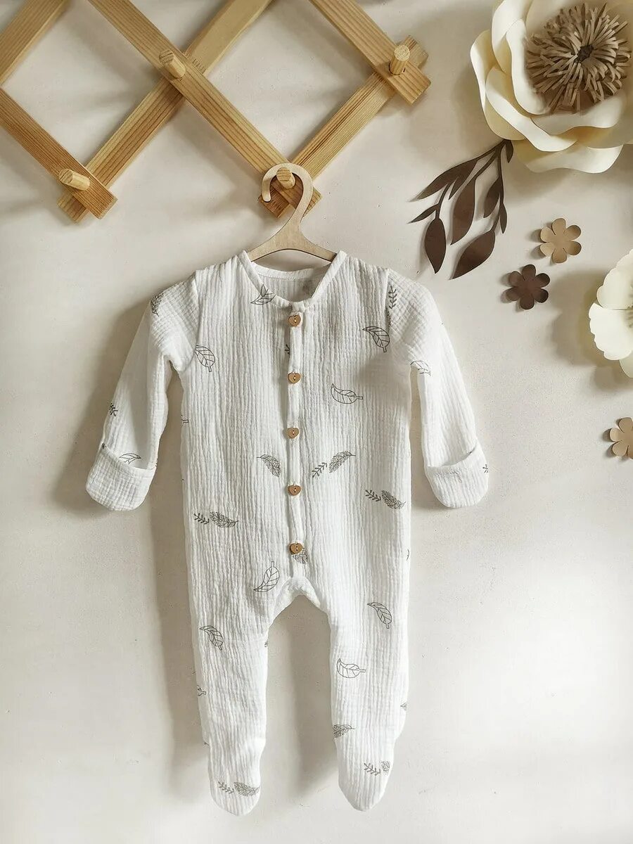 Одежда для новорожденных из муслина. Одежда из муслина для новорожденных. Cotton baby комбинезон-слип с центральной застёжкой демисезонный. Одежда для новорожденных из муслина. Одежда для новорожденных из муслина.