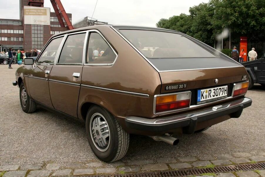 Renault 30. Renault 30 1975. Рено 30tx. Рено 30 St.