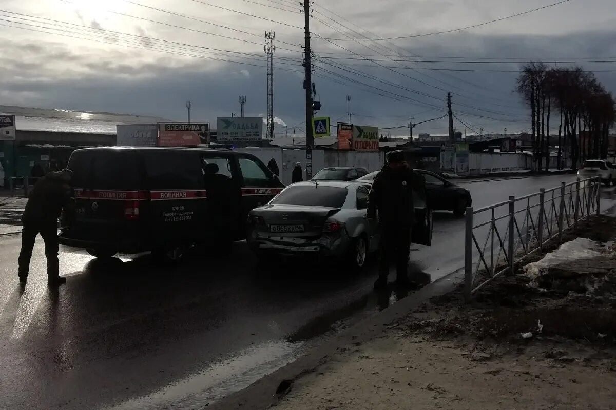 Гонки в Курске. Военная полиция Курск. Курск новости на сегодня происшествия военные последние.