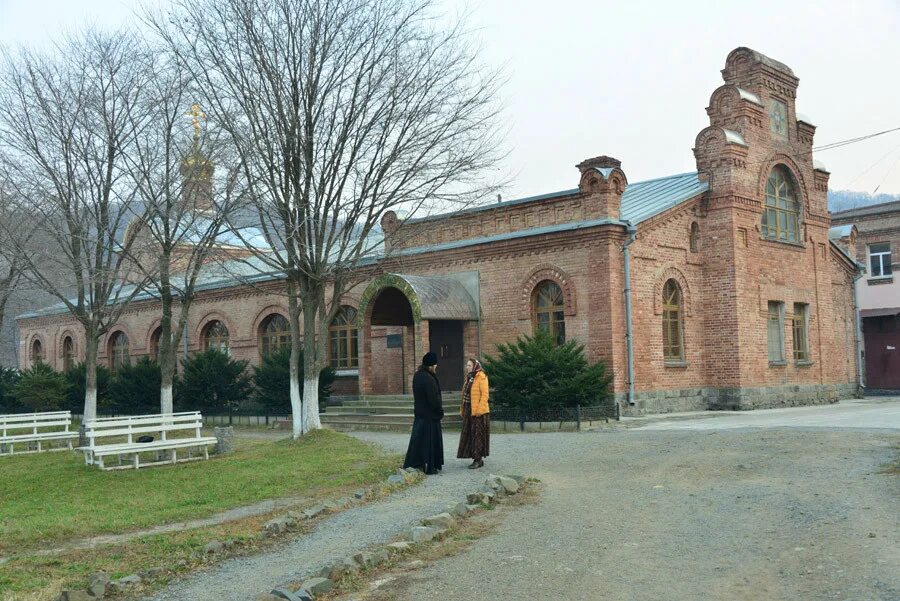 свято-серафимовский монастырь. монастырь на русском острове владивосток. свято серафимовский мужской монастырь. свято серафимовский мужской монастырь. мужской монастырь владивосток.